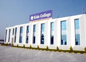 Kids College, Dharnawad, Indore School Building