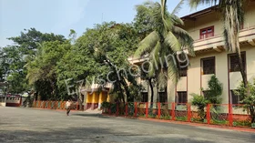 Holy Cross High School, Kurla West, Mumbai School Building