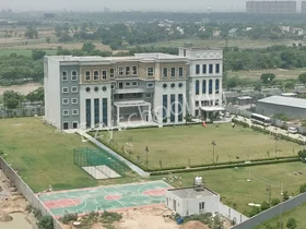 Gaurs International School, Yamuna Expressway, Greater Noida School Building