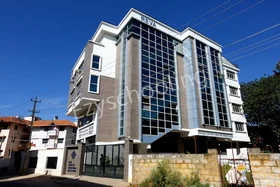 Reva Independent PU College, Sanjaynagar, Bangalore School Building