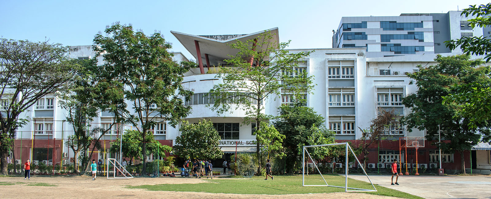 Calcutta International School, Anandapur, Kolkata School BuildingImage 1
