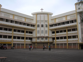 Mount Carmel KG (St. Aloysius High School), Bandra West, Mumbai School Building