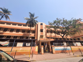 South Indian Education Society High School, Matunga East, Mumbai School Building