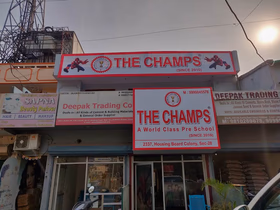 The Champs, Sector 28, Faridabad School Building