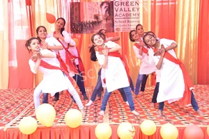 Green Valley Academy Gallery 24