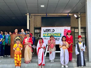 Somerville School Gallery 8