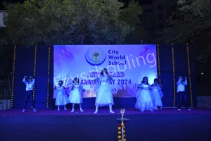 City World School Gallery 6