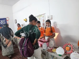 Holy Education Public Jr. High School Gallery 2