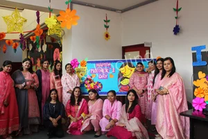 St. Andrews World School Gallery 11