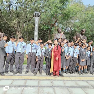 Green Valley Modern School Gallery 4