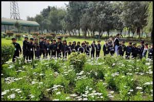 The Li'l Geniuses School Gallery 8