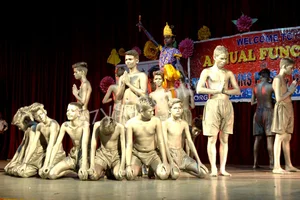 Bright Brain Public Collegiate Gallery 39