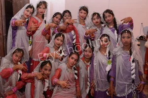 Bright Brain Public Collegiate Gallery 2