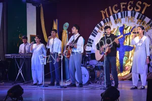 Montfort Inter College
Gallery 13