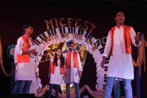 Montfort Inter College
Gallery 14