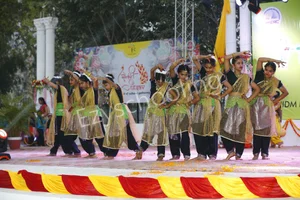 New Millennium School Gallery 19