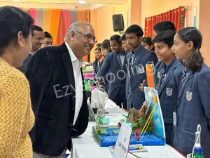 New Public College  Gallery 17