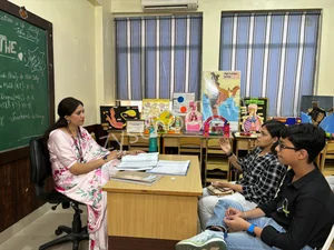 Laurel High The School Gallery 50