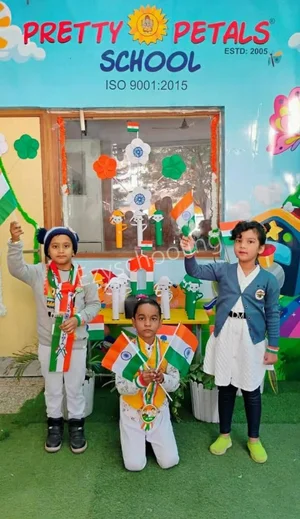 Pretty Petals School Gallery 31