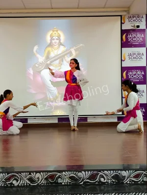 Seth M. R. Jaipuria School Gallery 17