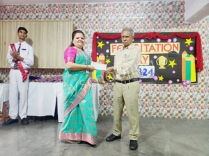 St. Antony's College Gallery 12