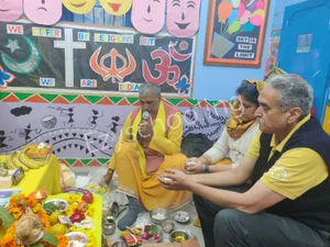 The Blooming Dales School Gallery 21