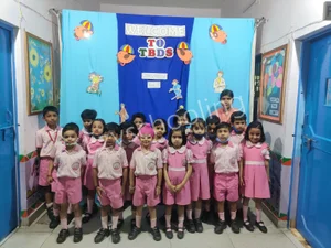 The Blooming Dales School Gallery 16