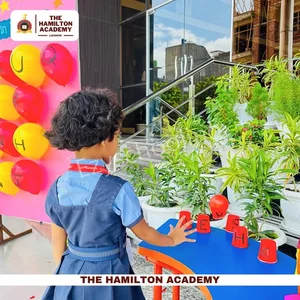 The Hamilton Academy Gallery 12