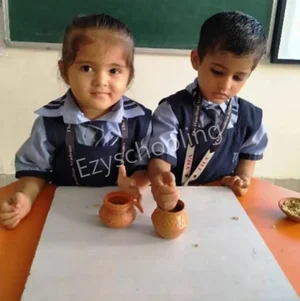 The Hamilton Academy Gallery 8