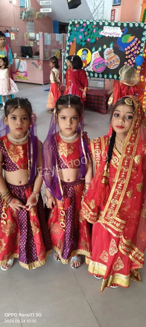 Universal City Convent Gallery 4