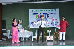 St. Thomas College Gallery 5