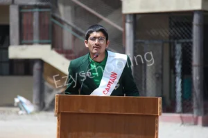 Woodbridge School Gallery 12