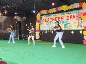 LK International School Gallery 17