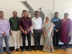 The Infinity School Gallery 21