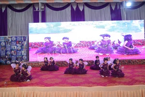 Fairys Flower High School Gallery 30