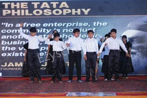 Fairys Flower High School Gallery 17