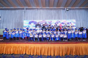 Fairys Flower High School Gallery 1