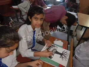 KD Model School Gallery 4