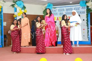 Cluny PU College Gallery 12