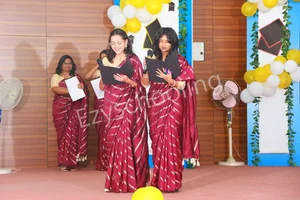 Cluny PU College Gallery 4