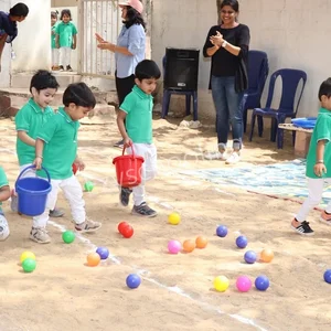 Dots Montessori Gallery 7