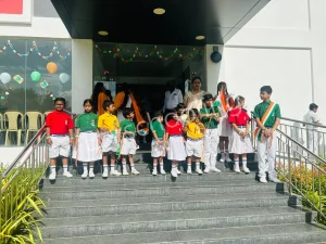 N E S Public School Gallery 17