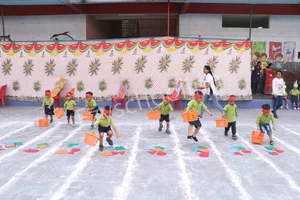 The Learning Curve Gallery 17