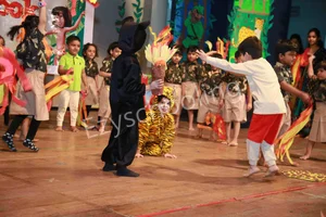 The Learning Curve Gallery 8