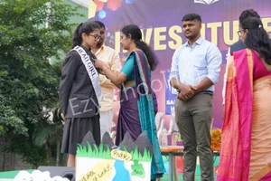 The White Academy Gallery 20