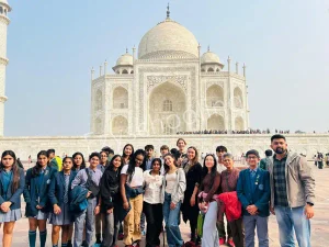 Modern School Gallery 11