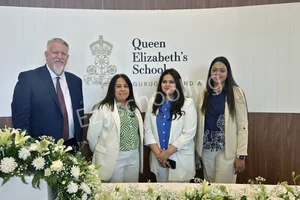 Queen Elizabeth’s School Gallery 1