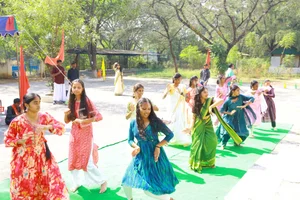 Kendriya Vidyalaya HCU Gallery 7