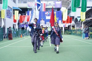Johnson Grammar School Gallery 25
