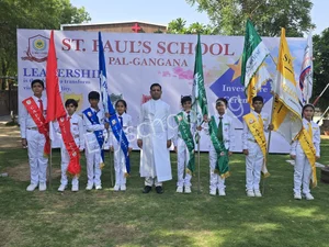 St. Paul's School Gallery 21